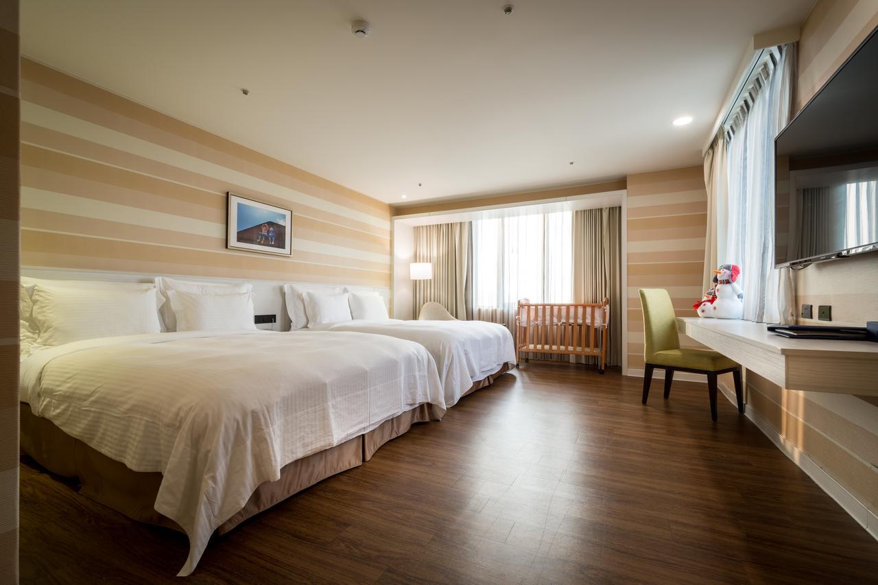 Wemeet Hotel Pingtung Esterno foto