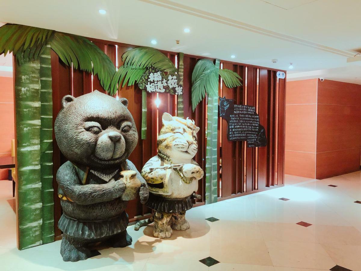 Wemeet Hotel Pingtung Esterno foto