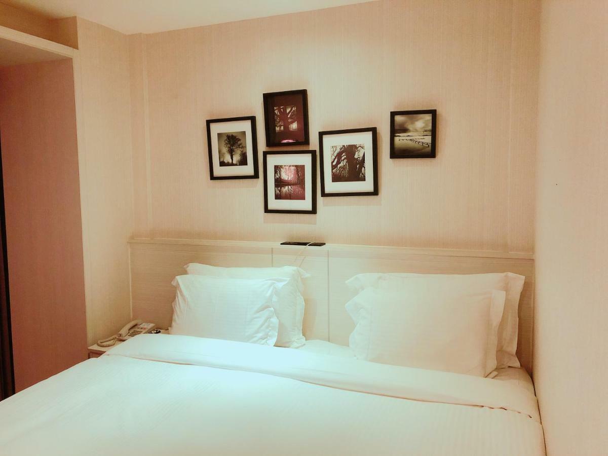 Wemeet Hotel Pingtung Esterno foto